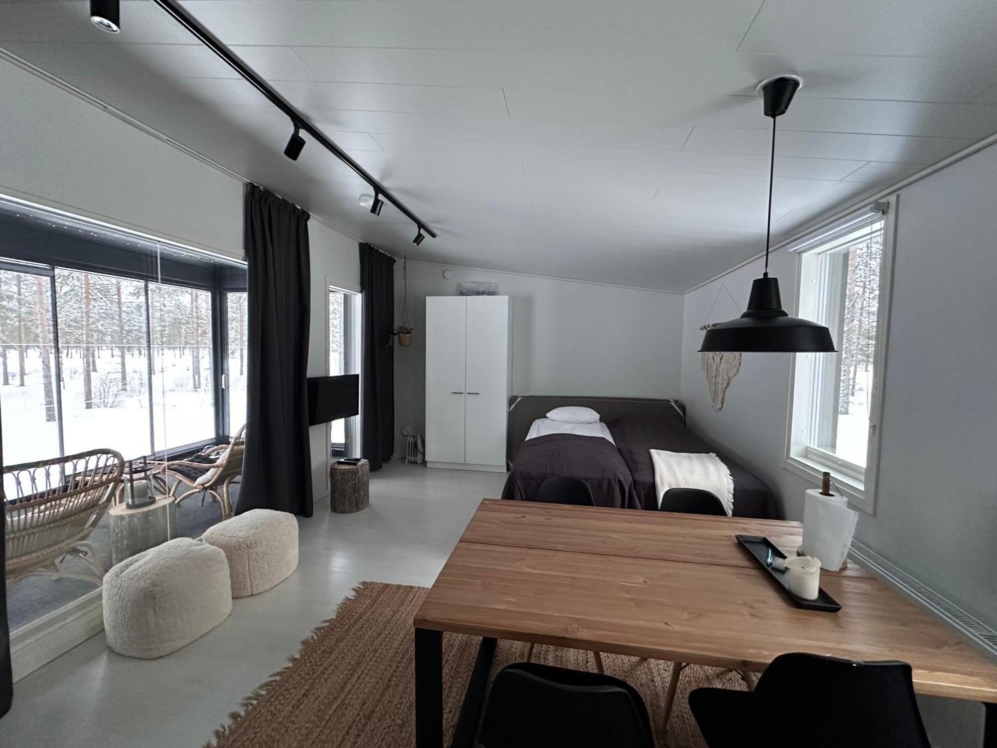 Siikavilla, Chalet *
